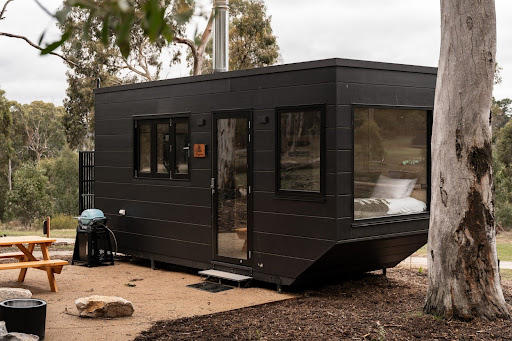 An off-grid CABN accommodation in Adelaide