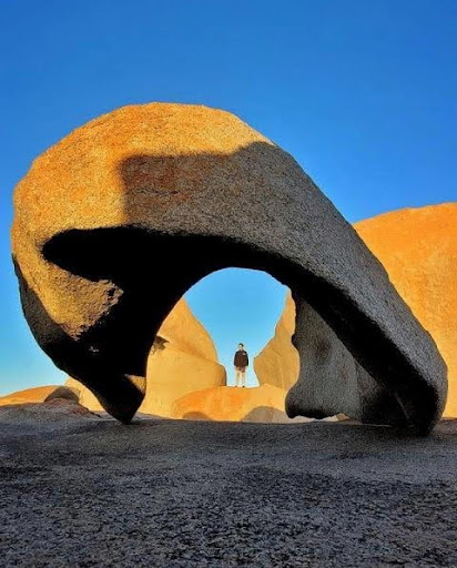 Remarkable Rocks, one of the must-see sights on Kangaroo Island